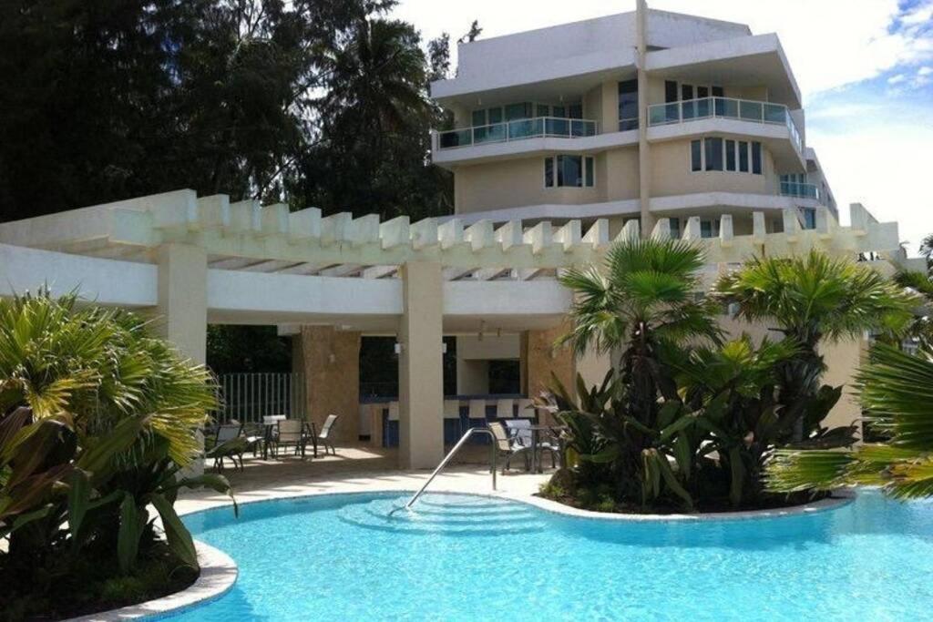 Grand Bay Beach Club, Río Grande Apartamento Exterior foto